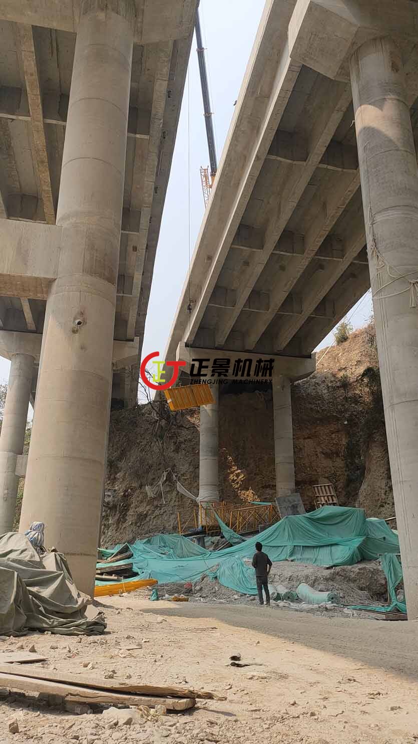 橋梁檢測(cè)車