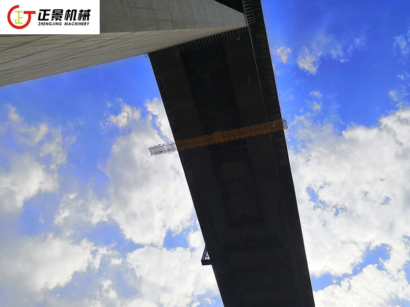 橋梁檢測(cè)車