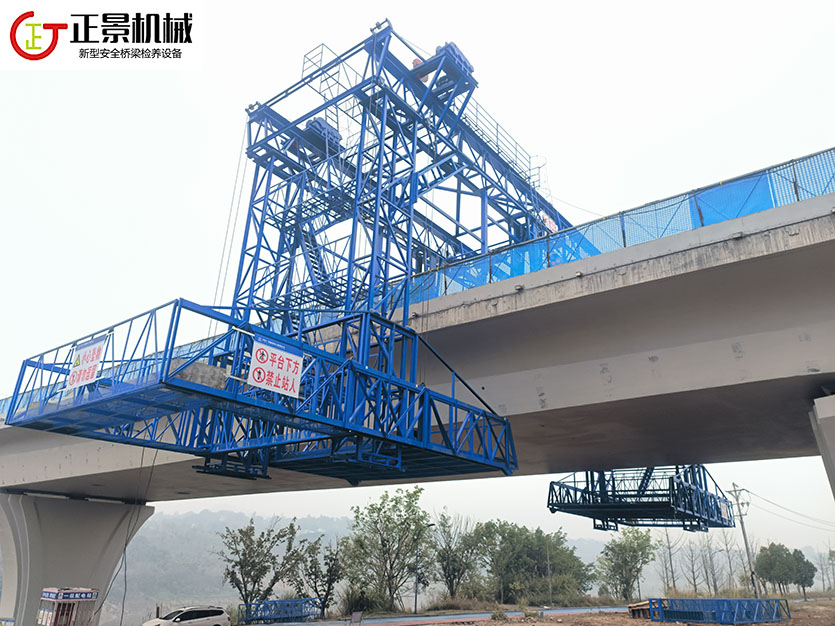 橋梁側(cè)面施工臺車
