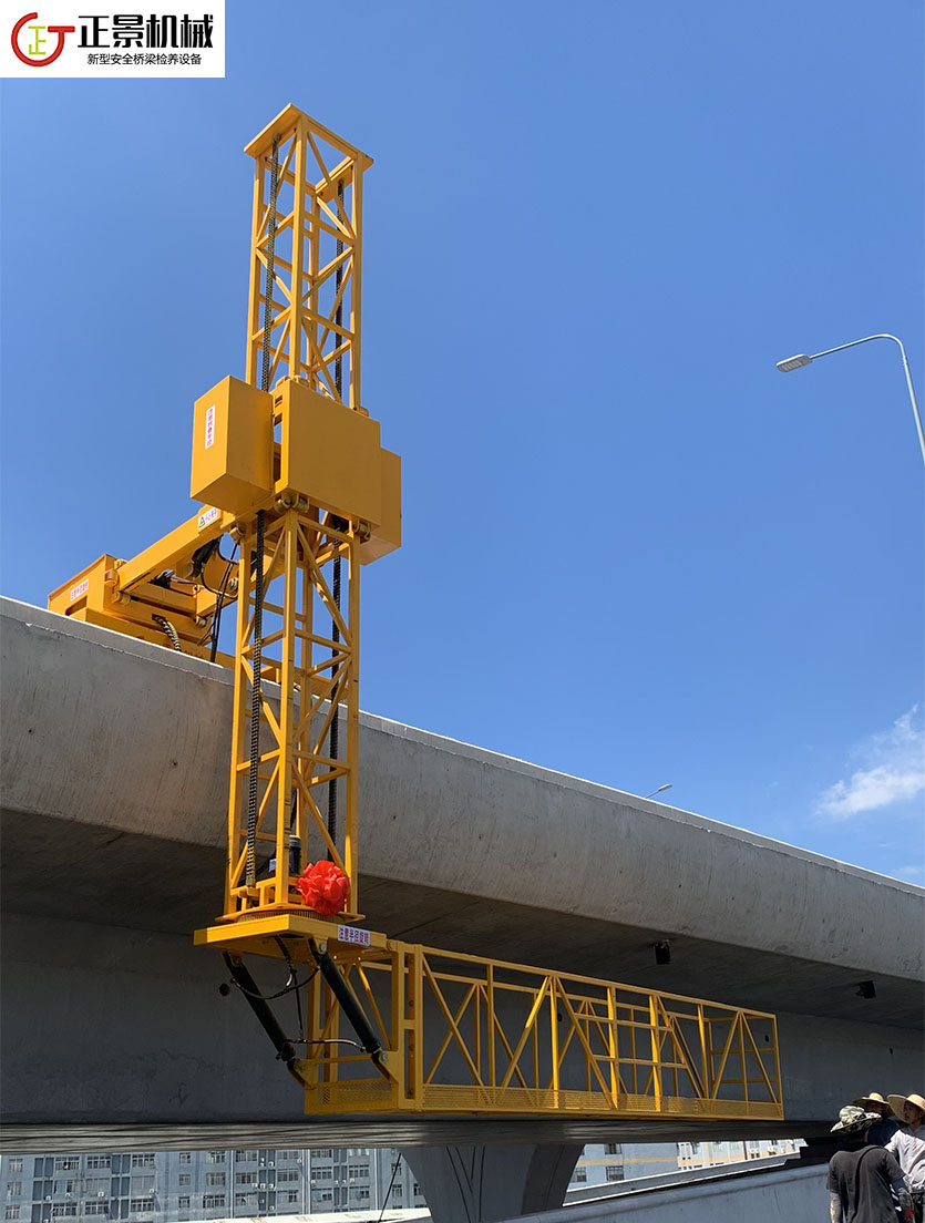 橋梁外側(cè)施工臺車